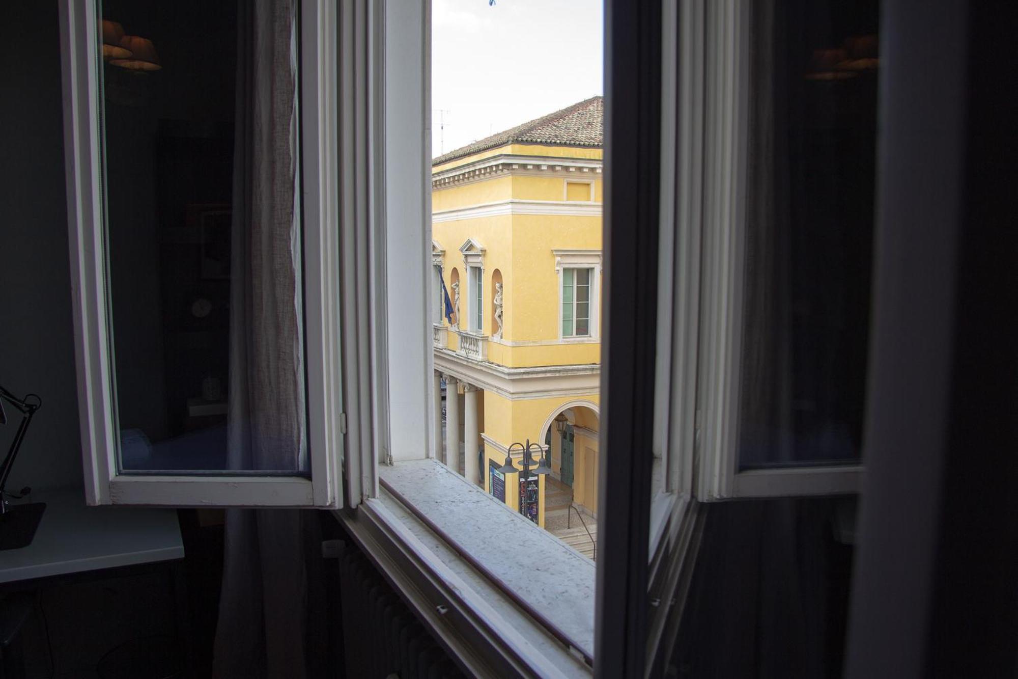 La Maison Du Theatre Ravenna Ngoại thất bức ảnh