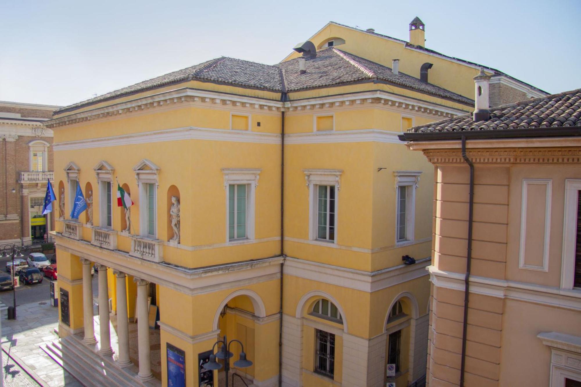 La Maison Du Theatre Ravenna Ngoại thất bức ảnh